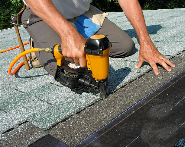 Best Emergency Roof Repair  in Lowell, NC